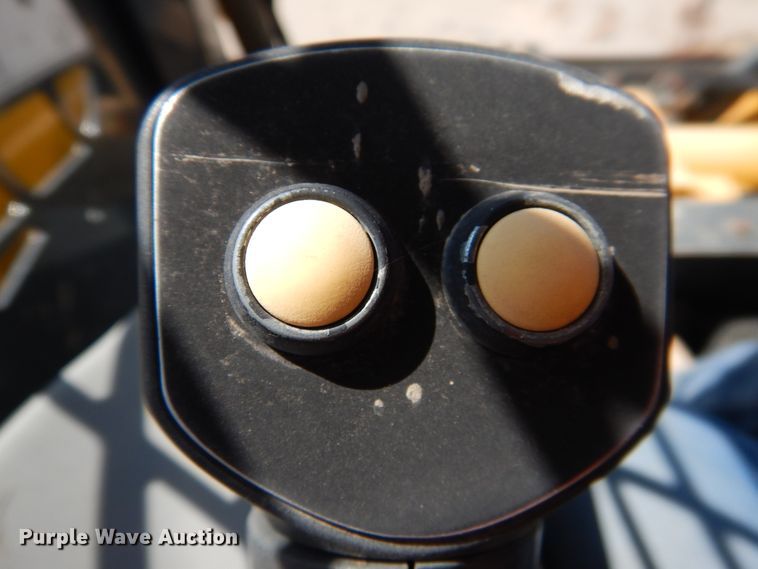 image for item DI3499 2012 Gehl RT175  tracked skid steer loader