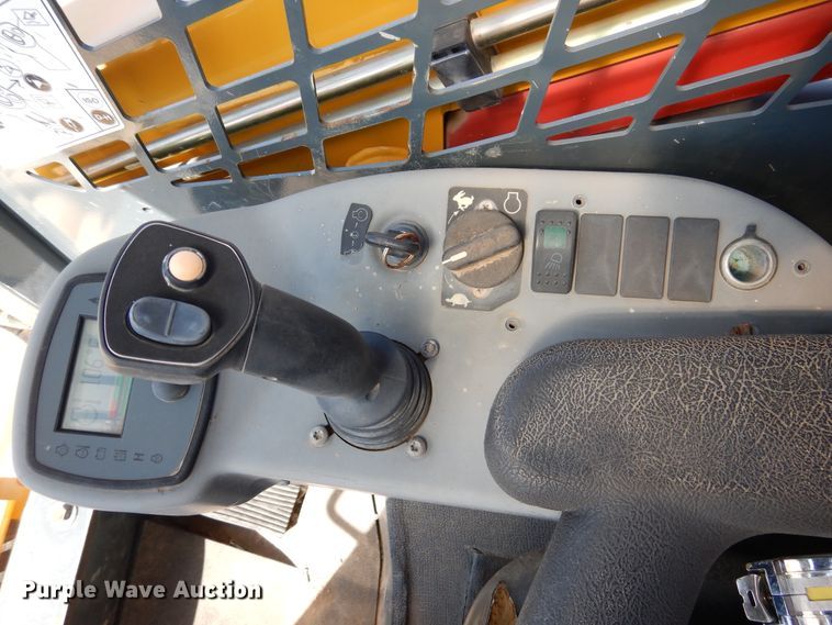 image for item DI3499 2012 Gehl RT175  tracked skid steer loader