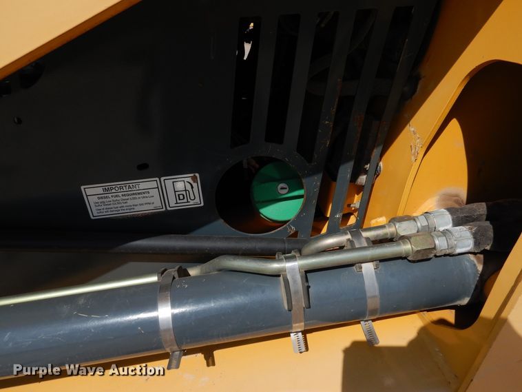 image for item DI3499 2012 Gehl RT175  tracked skid steer loader