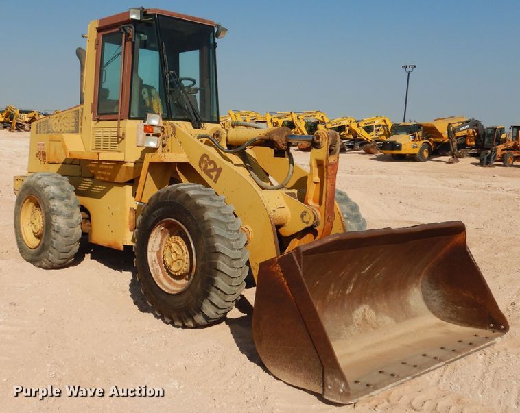 image for item DI3500 1991 Case 621 ZF  wheel loader