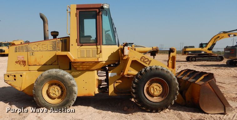 image for item DI3500 1991 Case 621 ZF  wheel loader
