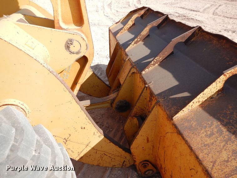 image for item DI3500 1991 Case 621 ZF  wheel loader