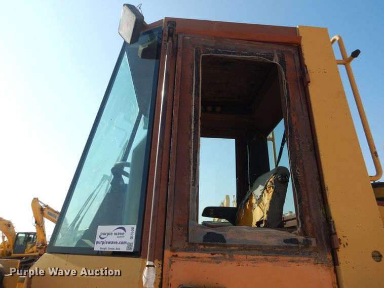 image for item DI3500 1991 Case 621 ZF  wheel loader