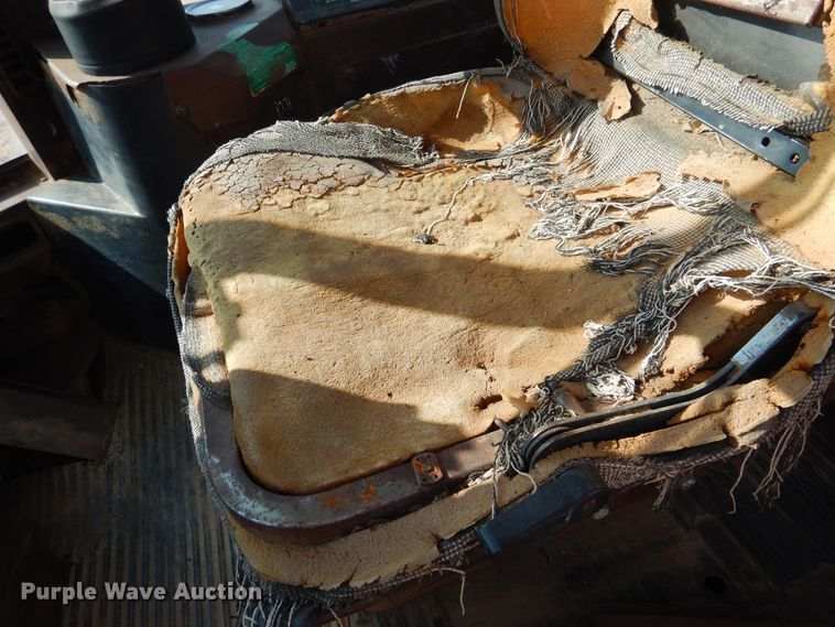 image for item DI3500 1991 Case 621 ZF  wheel loader