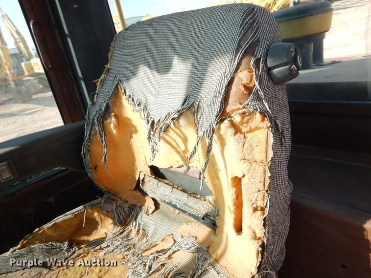 image for item DI3500 1991 Case 621 ZF  wheel loader