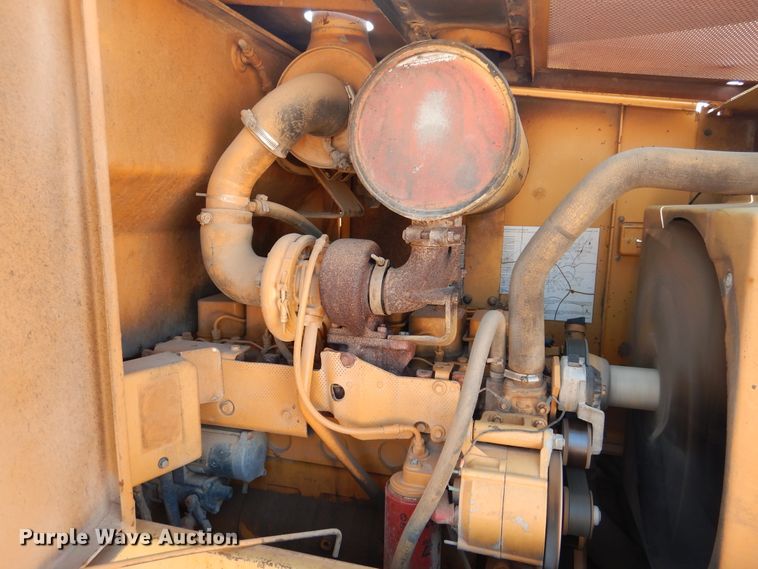 image for item DI3500 1991 Case 621 ZF  wheel loader