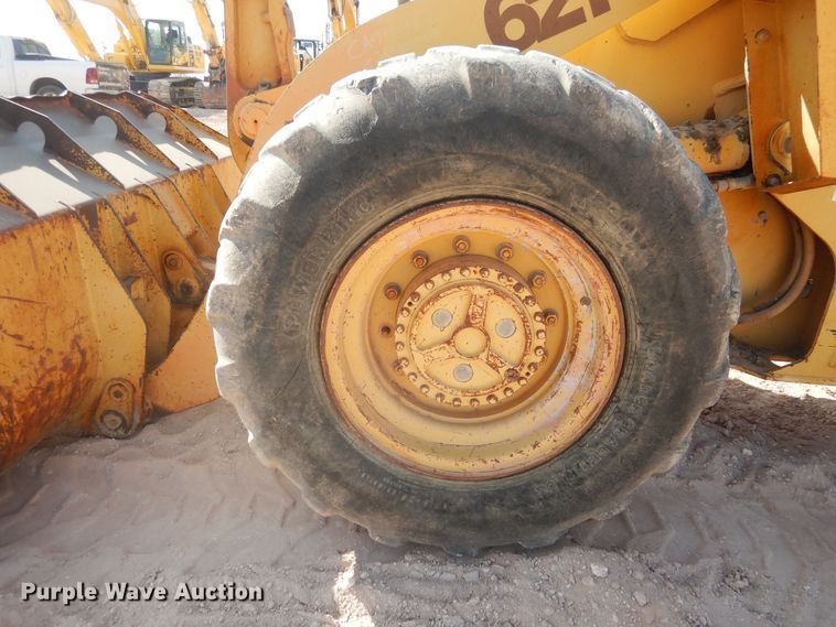 image for item DI3500 1991 Case 621 ZF  wheel loader