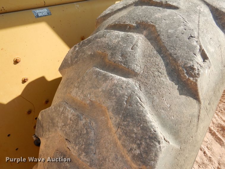 image for item DI3500 1991 Case 621 ZF  wheel loader