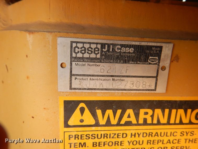 image for item DI3500 1991 Case 621 ZF  wheel loader