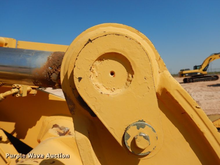 image for item DI3502 2000 Daewoo Mega 300 III  wheel loader