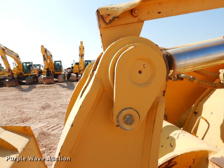 image for item DI3502 2000 Daewoo Mega 300 III  wheel loader