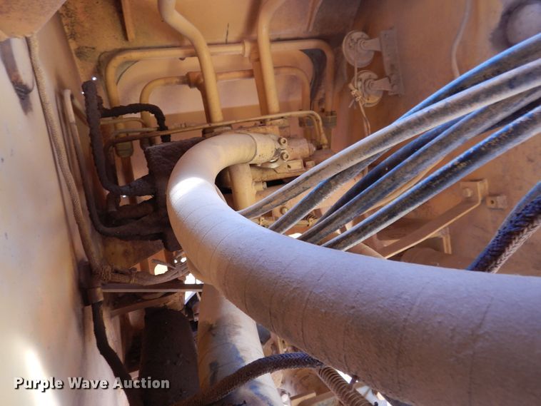 image for item DI3502 2000 Daewoo Mega 300 III  wheel loader