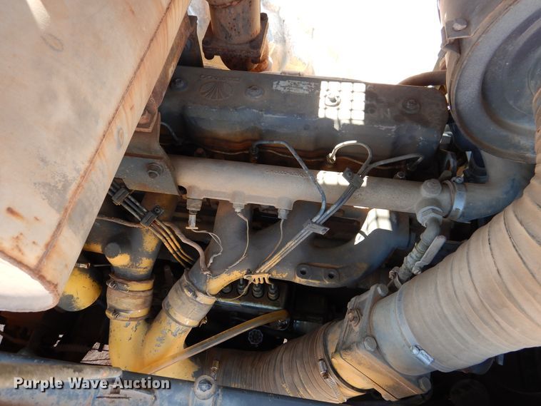 image for item DI3502 2000 Daewoo Mega 300 III  wheel loader