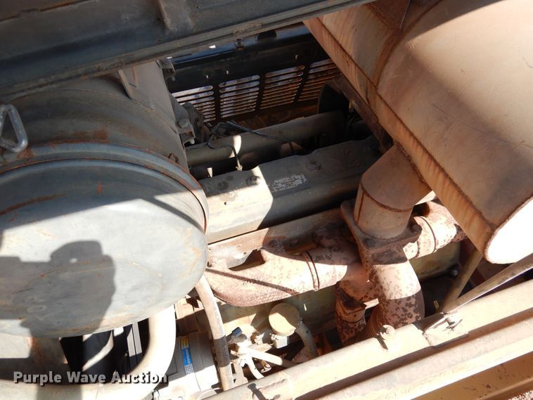 image for item DI3502 2000 Daewoo Mega 300 III  wheel loader