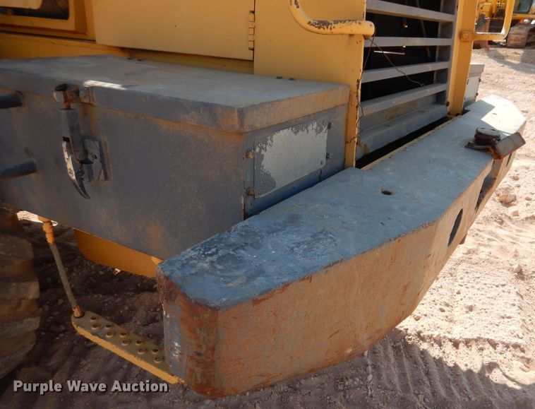 image for item DI3502 2000 Daewoo Mega 300 III  wheel loader