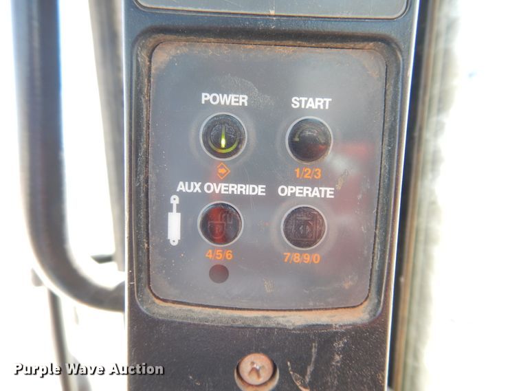 image for item DI3503 2011 Case TV380  tracked skid steer loader