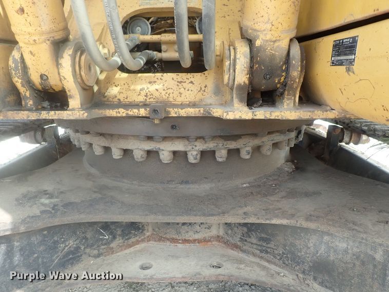 image for item DI4738 2003 Caterpillar 320C L excavator