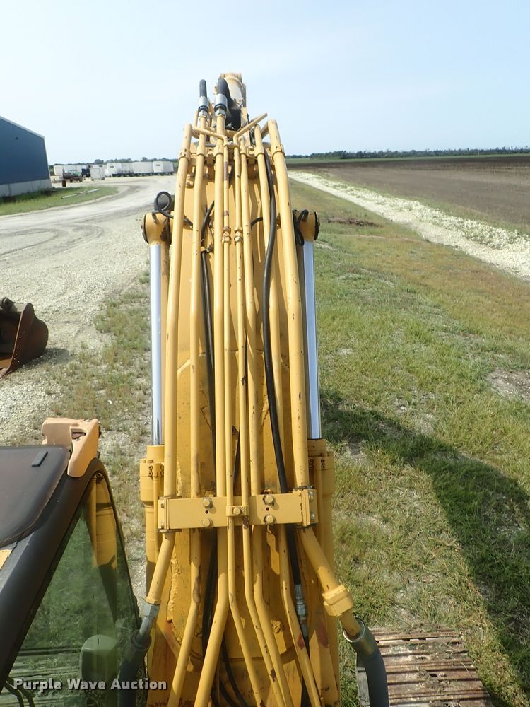 image for item DI4738 2003 Caterpillar 320C L excavator