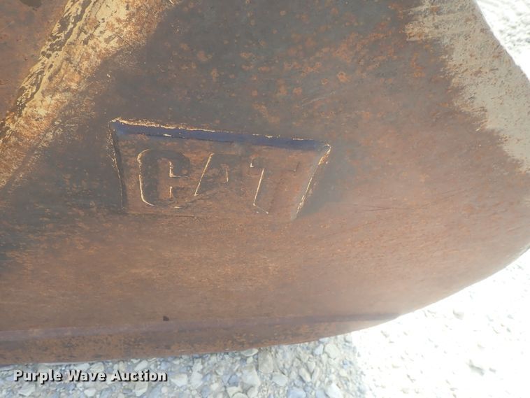 image for item DI4738 2003 Caterpillar 320C L excavator