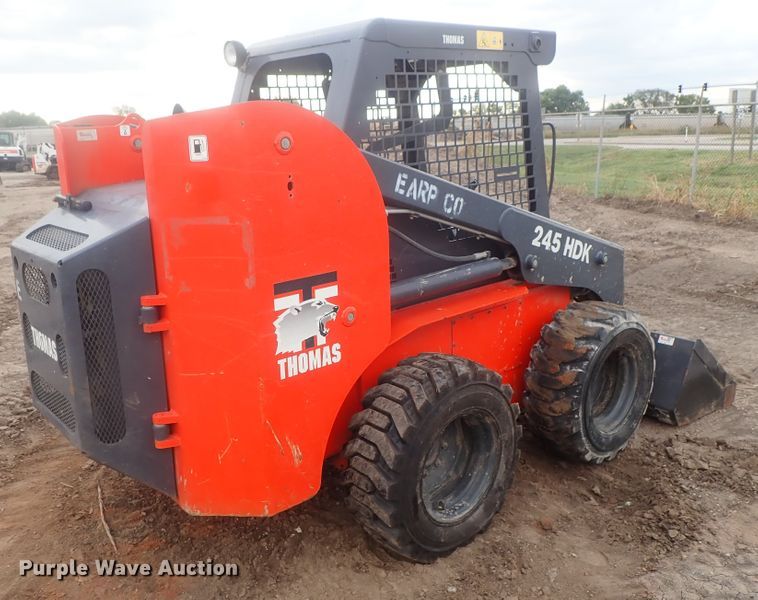 image for item DI4746 2001 Thomas 245 HDK  skid steer loader