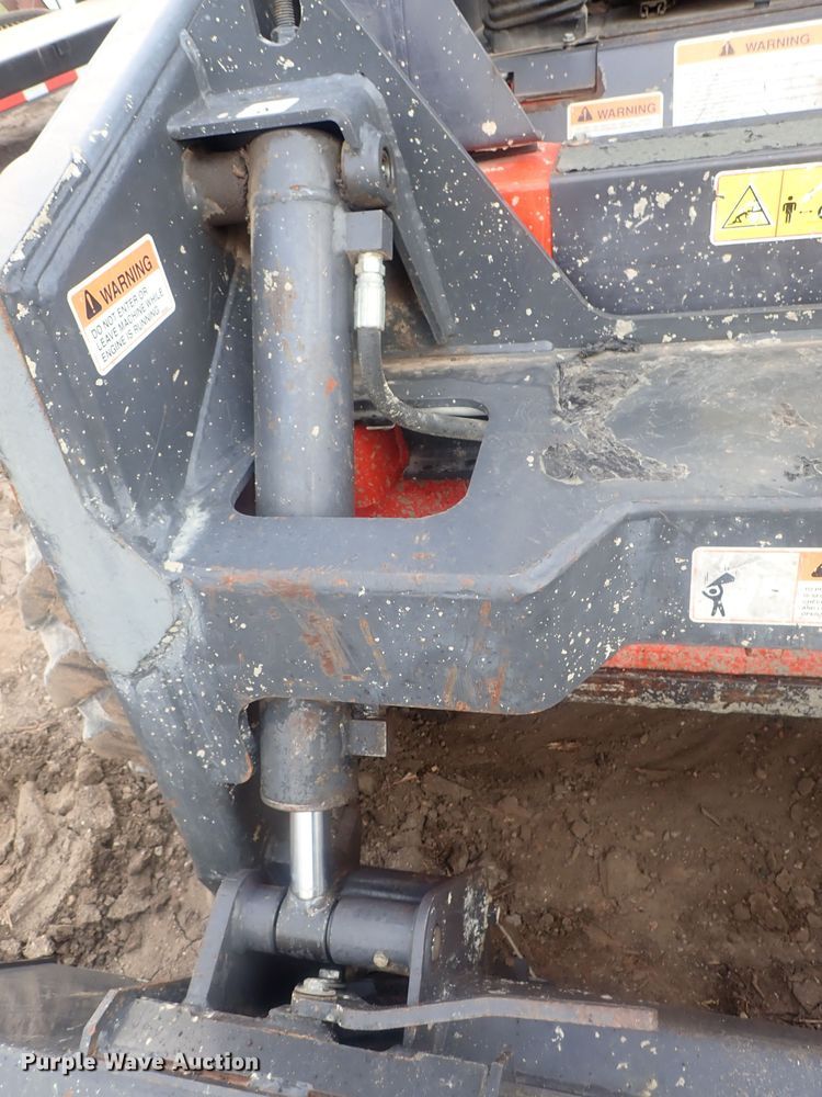 image for item DI4746 2001 Thomas 245 HDK  skid steer loader