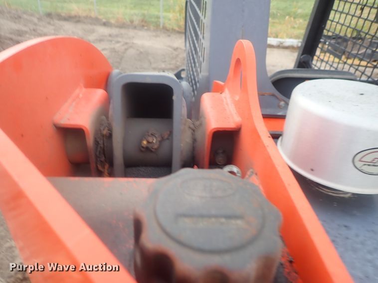 image for item DI4746 2001 Thomas 245 HDK  skid steer loader