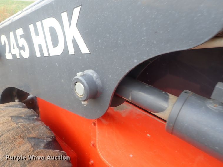 image for item DI4746 2001 Thomas 245 HDK  skid steer loader