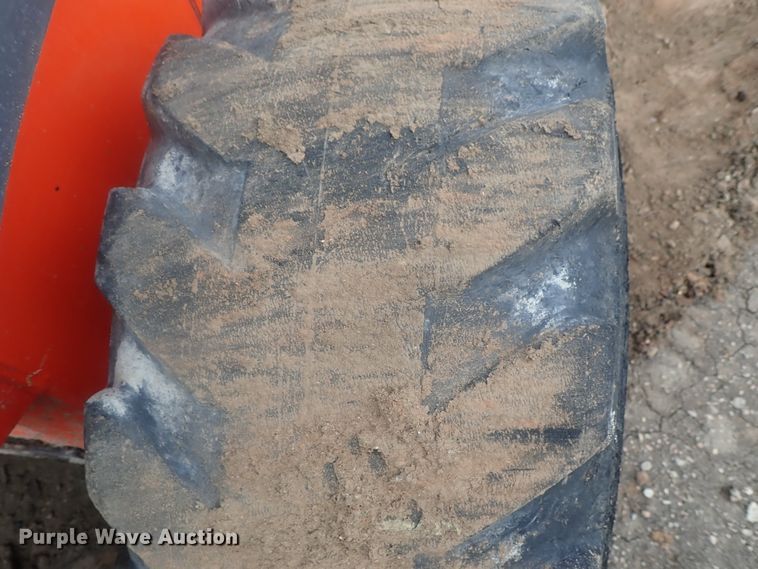 image for item DI4746 2001 Thomas 245 HDK  skid steer loader