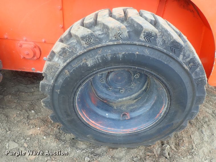 image for item DI4746 2001 Thomas 245 HDK  skid steer loader