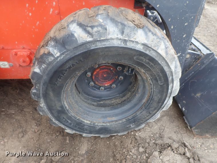 image for item DI4746 2001 Thomas 245 HDK  skid steer loader