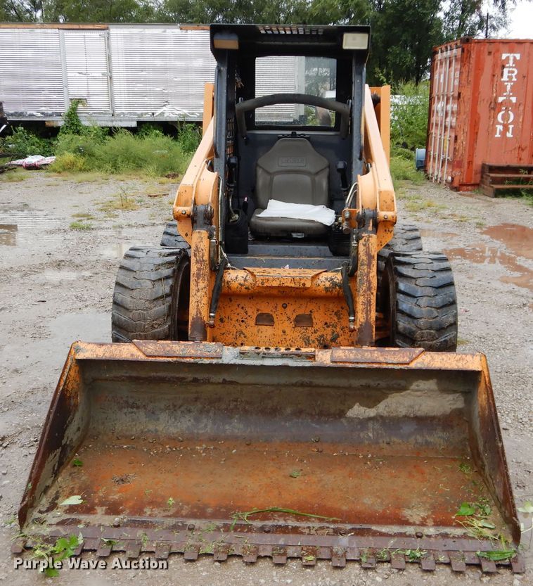 image for item DI8272 2005 Case 440  skid steer loader