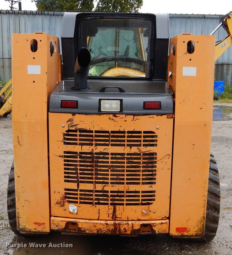image for item DI8272 2005 Case 440  skid steer loader