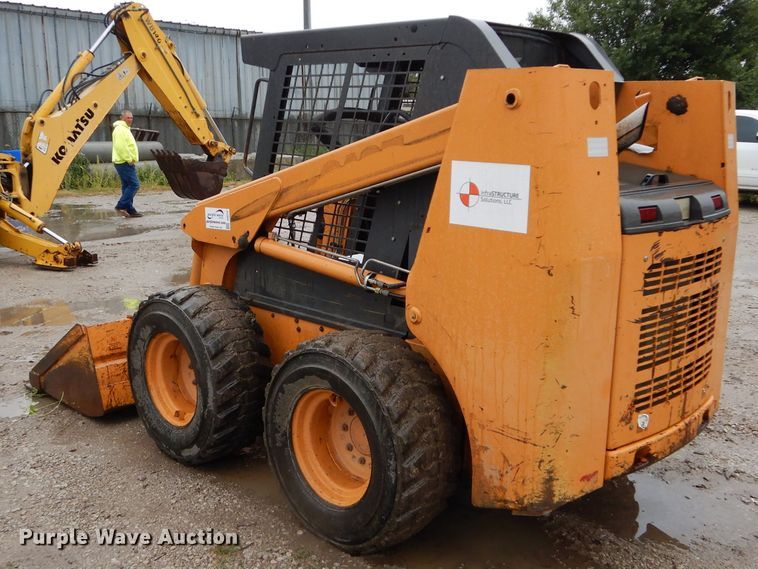 image for item DI8272 2005 Case 440  skid steer loader