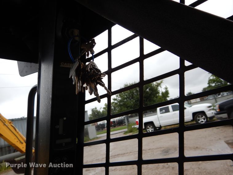 image for item DI8272 2005 Case 440  skid steer loader