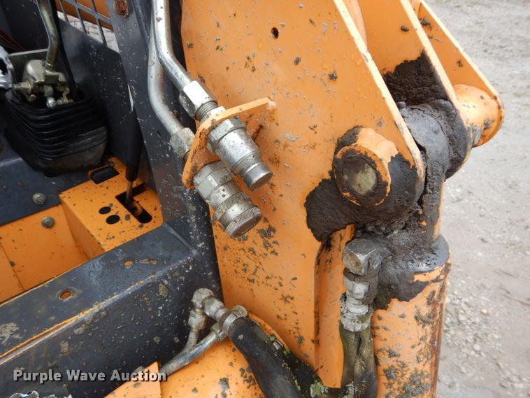 image for item DI8272 2005 Case 440  skid steer loader