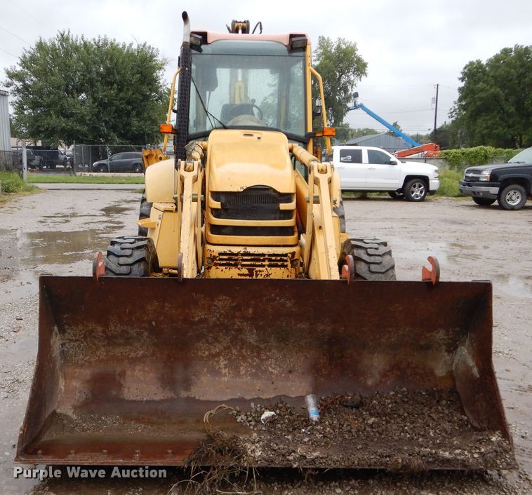 image for item DI8273 2000 Komatsu WB140-2  backhoe