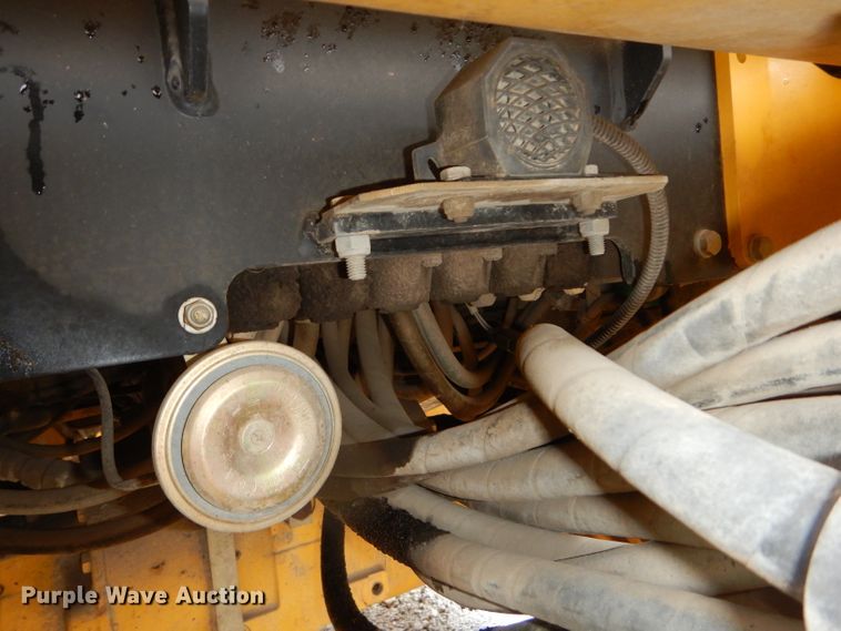 image for item DI8273 2000 Komatsu WB140-2  backhoe