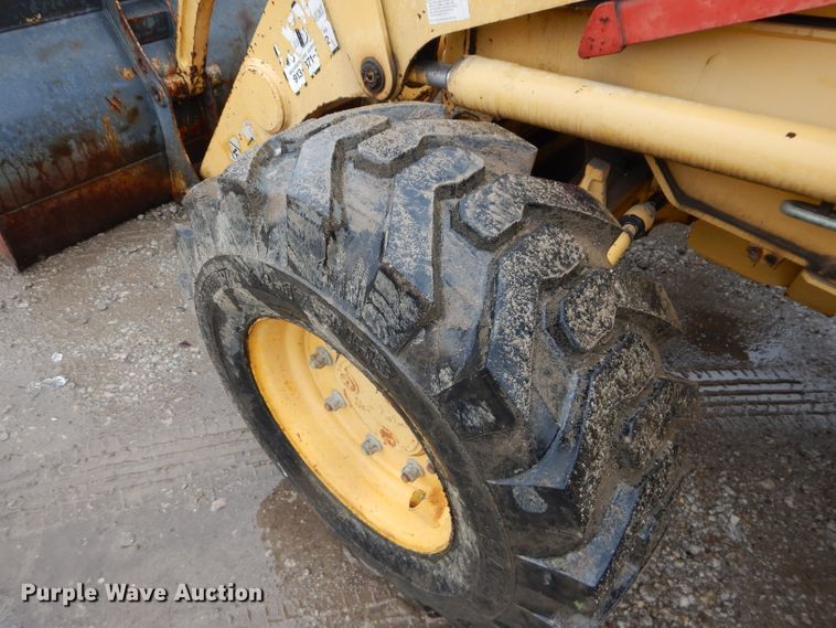image for item DI8273 2000 Komatsu WB140-2  backhoe