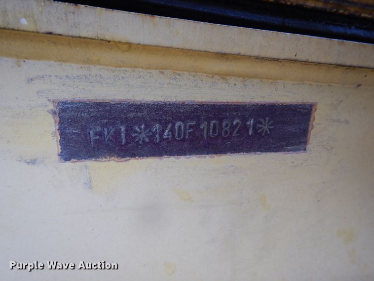 image for item DI8273 2000 Komatsu WB140-2  backhoe