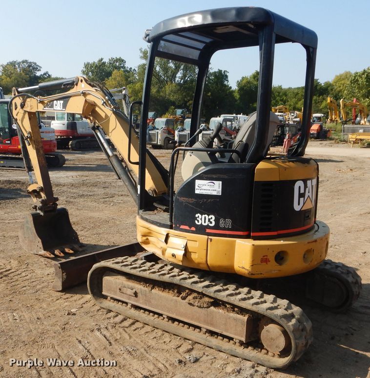 image for item DI8303 2005 Caterpillar 303 CR  mini excavator