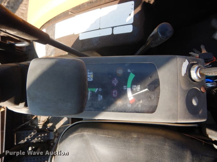 image for item DI8303 2005 Caterpillar 303 CR  mini excavator