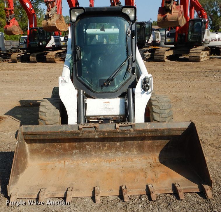 image for item DI8304 2014 Bobcat S650  skid steer loader