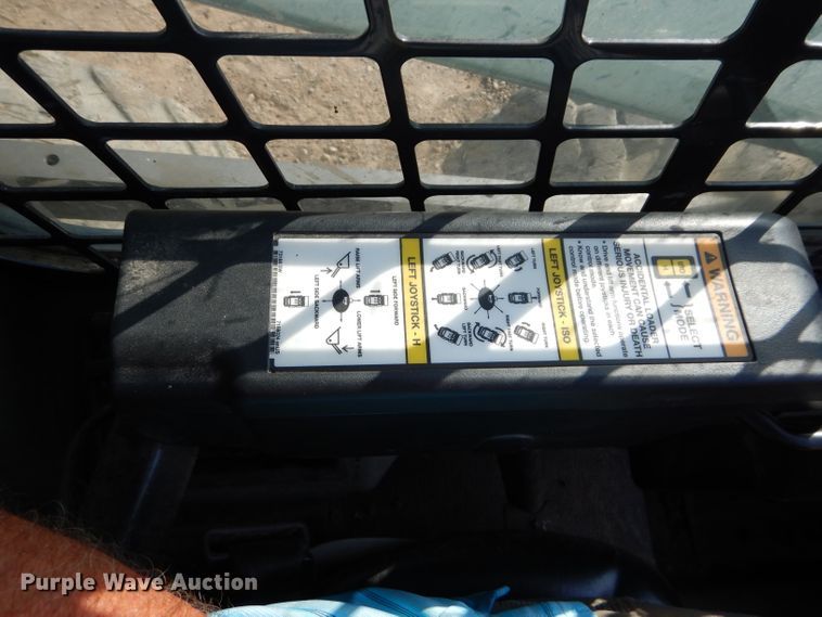 image for item DI8304 2014 Bobcat S650  skid steer loader