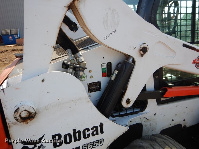image for item DI8304 2014 Bobcat S650  skid steer loader
