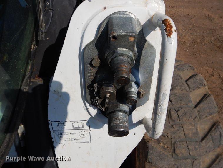 image for item DI8304 2014 Bobcat S650  skid steer loader