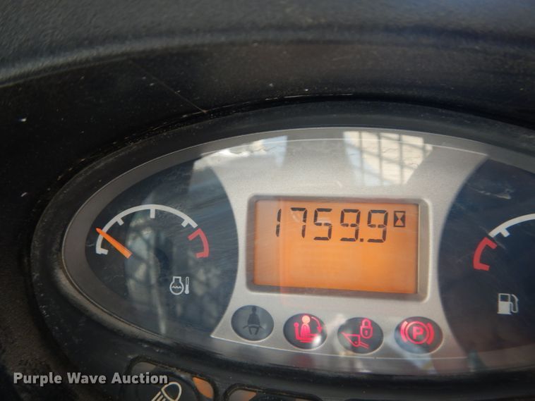 image for item DI8304 2014 Bobcat S650  skid steer loader