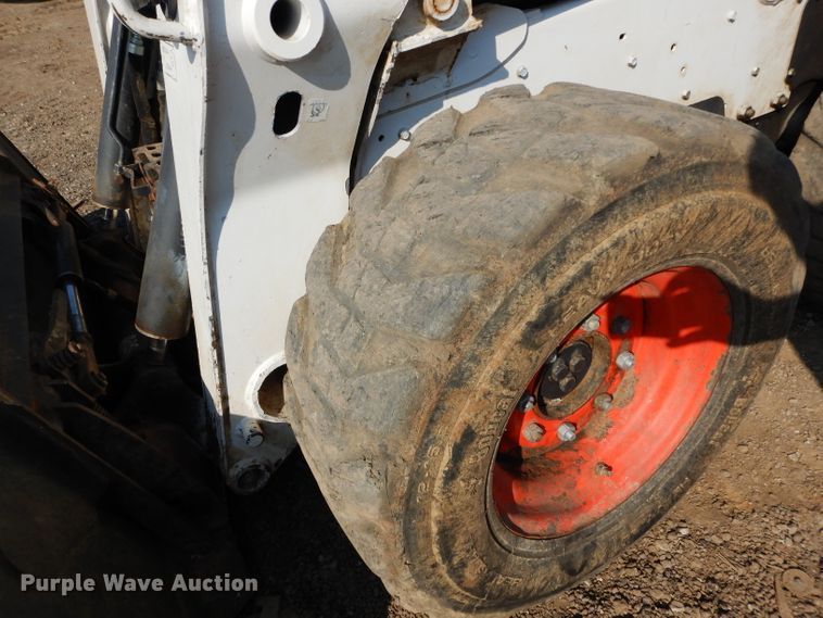 image for item DI8304 2014 Bobcat S650  skid steer loader
