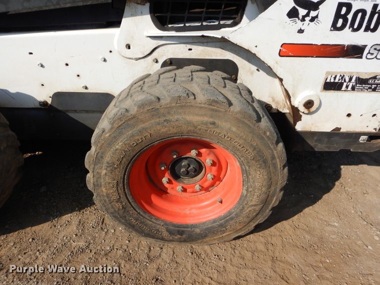 image for item DI8304 2014 Bobcat S650  skid steer loader