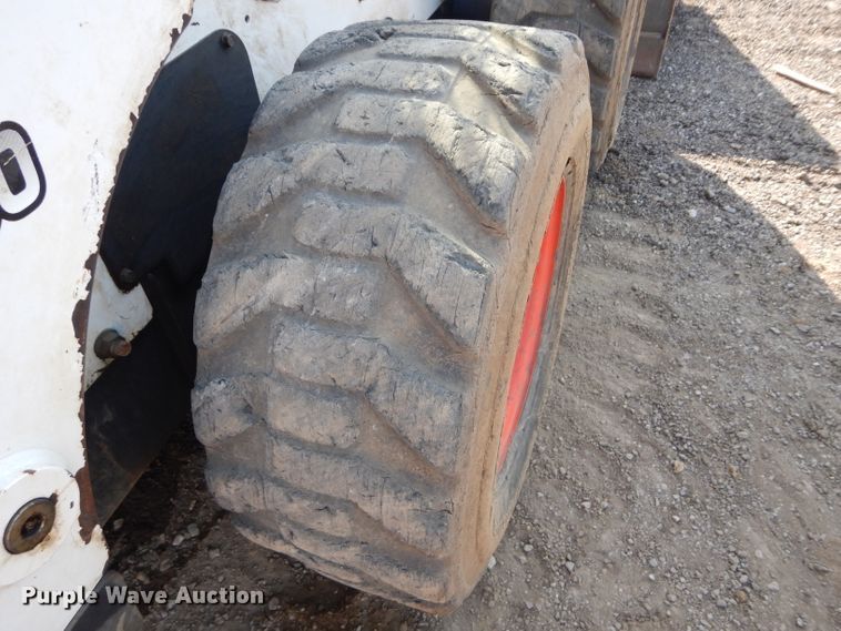 image for item DI8304 2014 Bobcat S650  skid steer loader