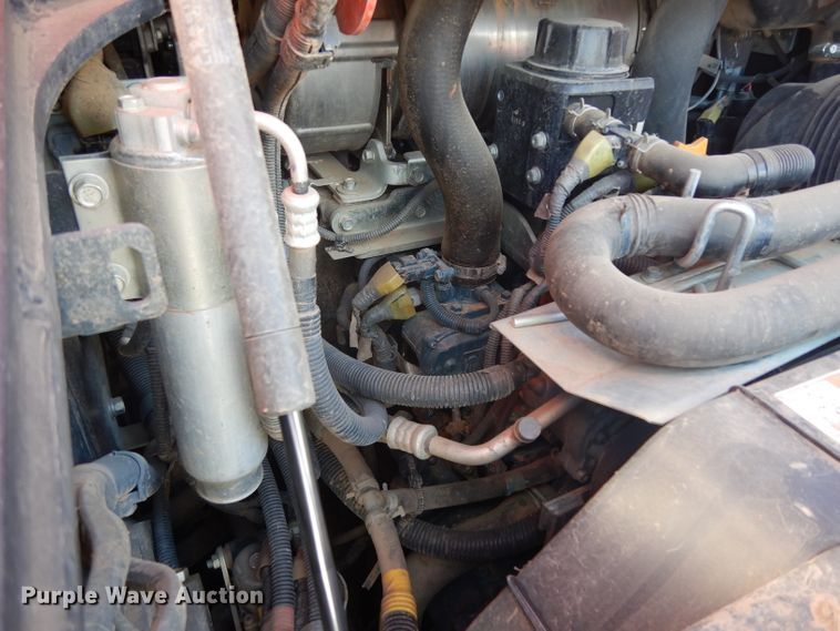 image for item DI8500 2017 Kubota SVL95-2S  tracked skid steer loader